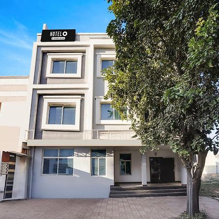 בהופאל Hotel O Danish Nagar Hosangabad Rd מראה חיצוני תמונה